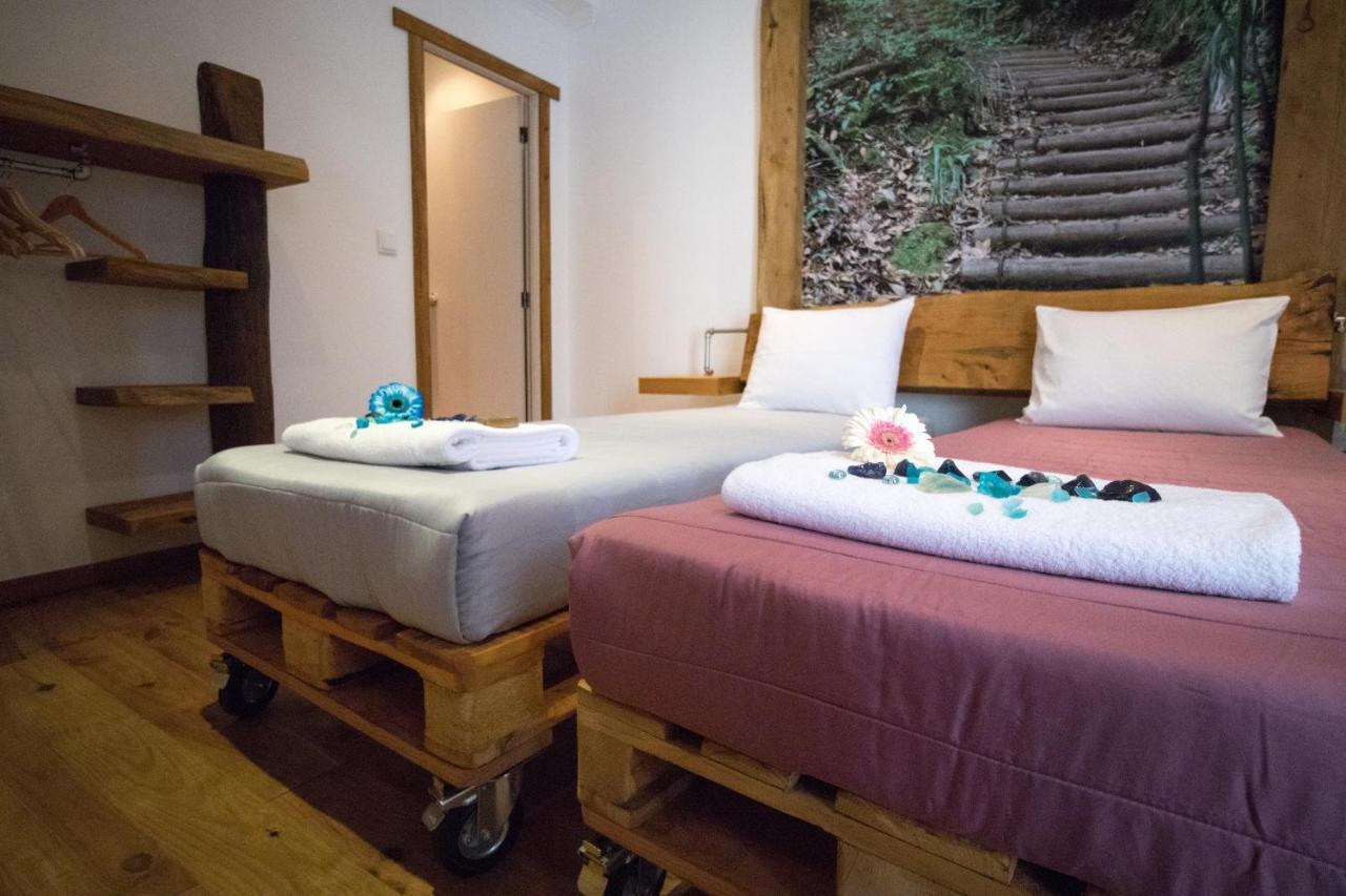 Modern & Recycled Guest House Machico  Buitenkant foto