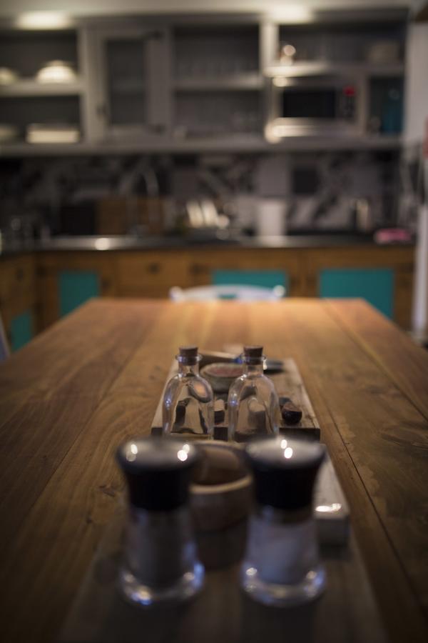 Modern & Recycled Guest House Machico  Buitenkant foto